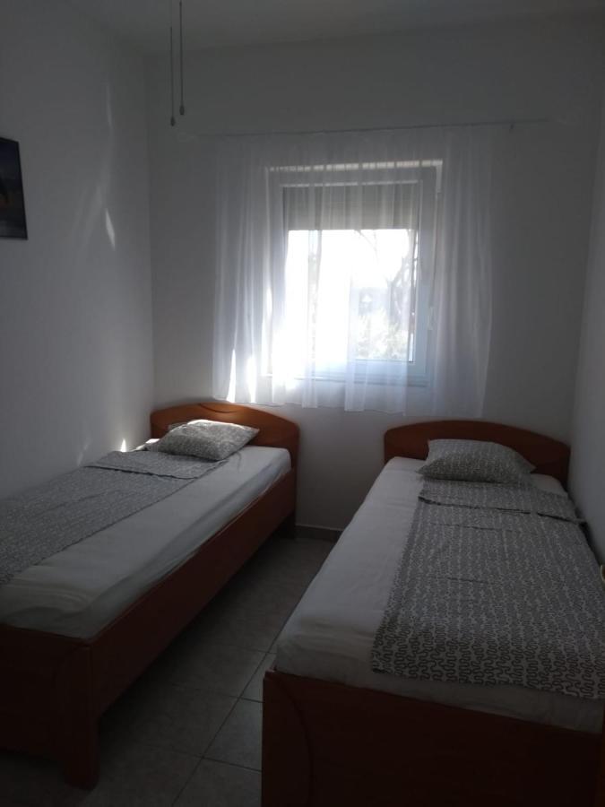 Apartments Matkovic Vir Dış mekan fotoğraf
