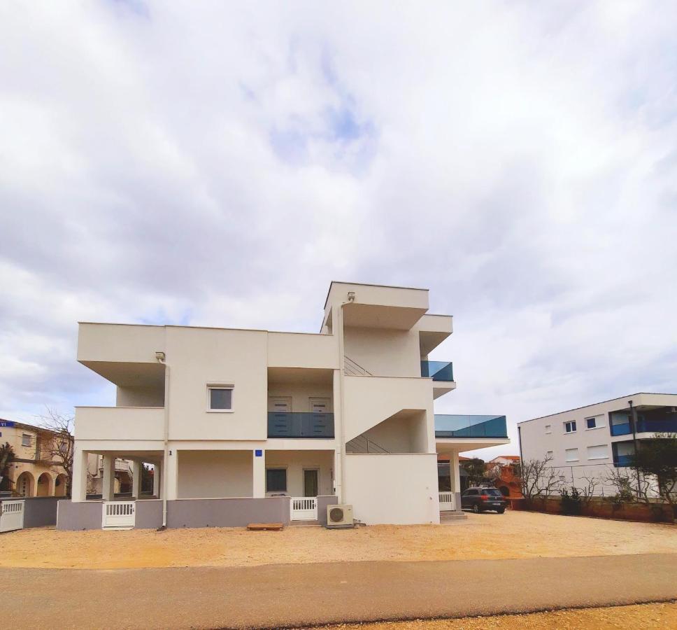 Apartments Matkovic Vir Dış mekan fotoğraf