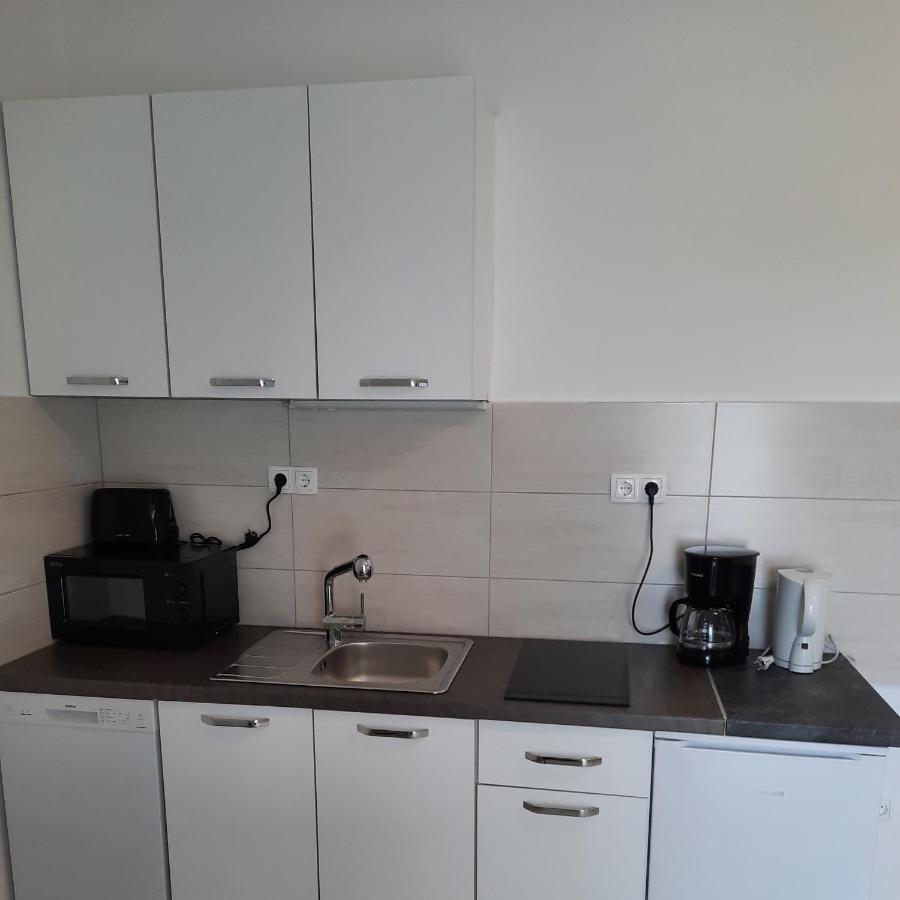 Apartments Matkovic Vir Dış mekan fotoğraf