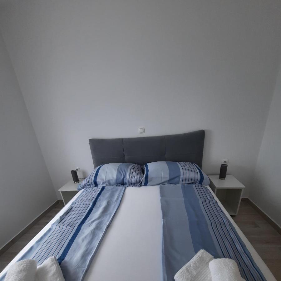 Apartments Matkovic Vir Dış mekan fotoğraf