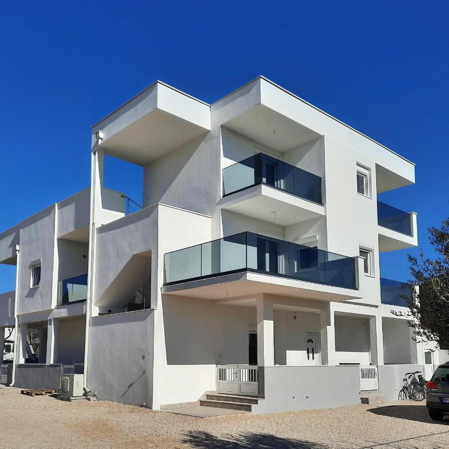Apartments Matkovic Vir Dış mekan fotoğraf