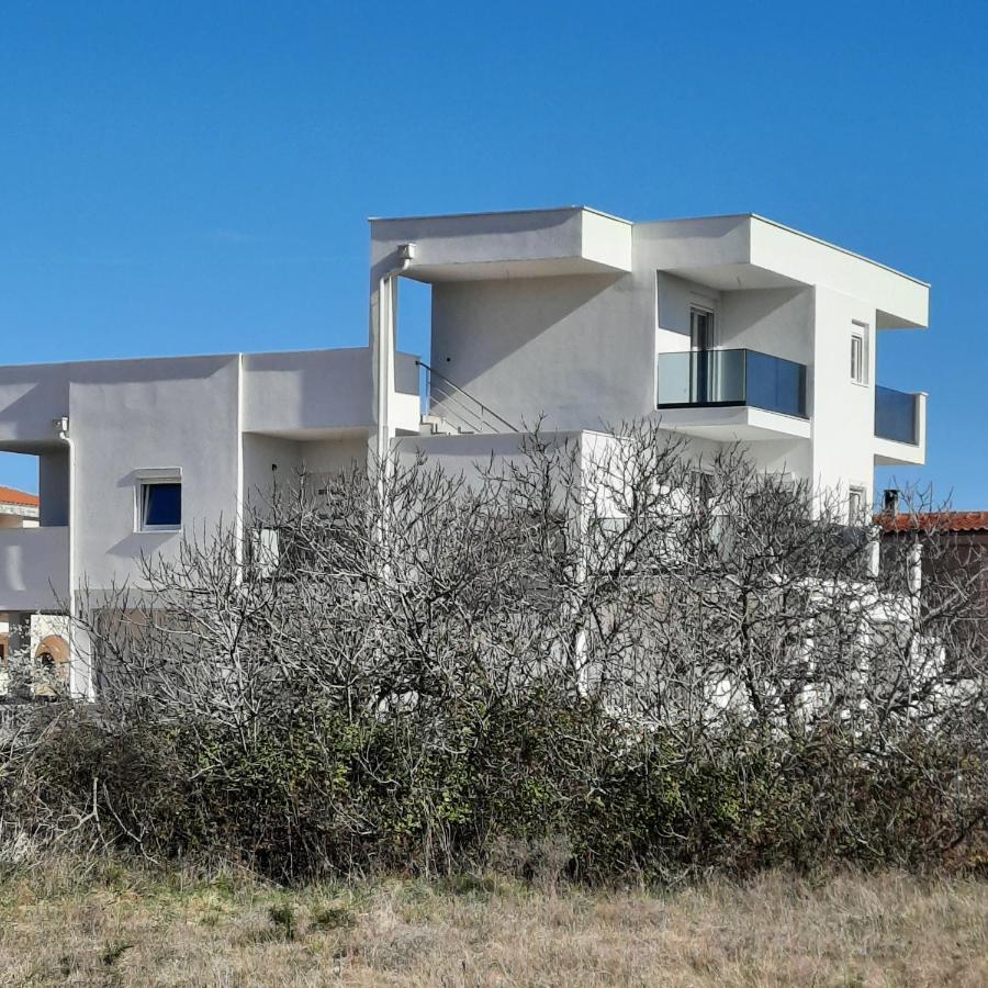 Apartments Matkovic Vir Dış mekan fotoğraf