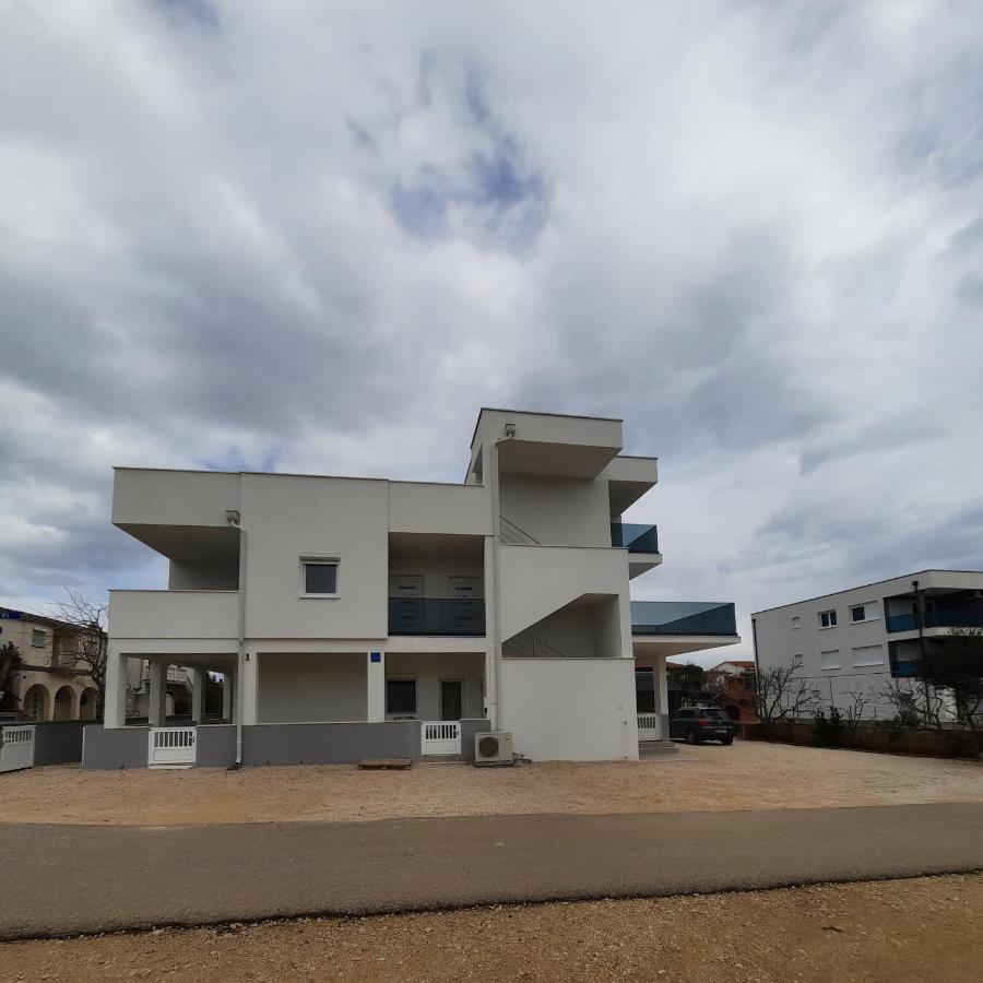 Apartments Matkovic Vir Dış mekan fotoğraf