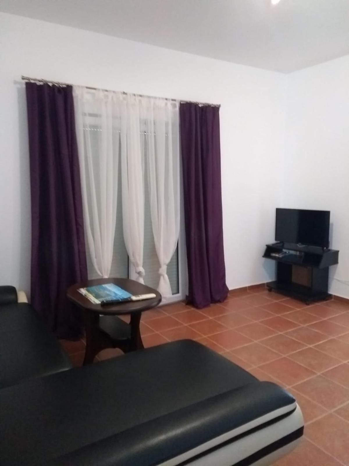 Apartments Matkovic Vir Dış mekan fotoğraf