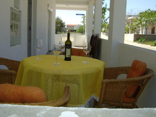 Apartments Matkovic Vir Dış mekan fotoğraf